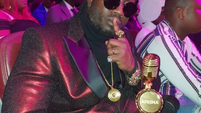 Bebe cool