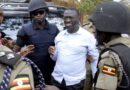 Uganda:Ibivugwa ku itabwa muri yombi rya Kizza Besigye wajyanywe mu rukiko rwa gisirikare